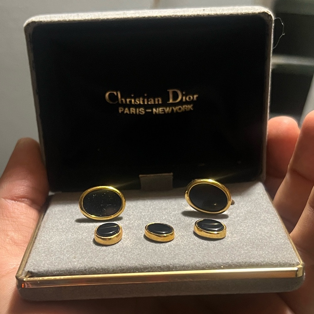 Dior Elegant Gold and Black Cufflinks - Picture 5 of 8